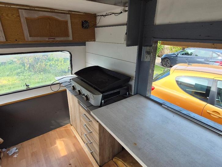 Foodtruck/ caravan  Adria, Caravanes & Camping, Caravanes, Particulier, 500 - 750 kg, Adria, Enlèvement