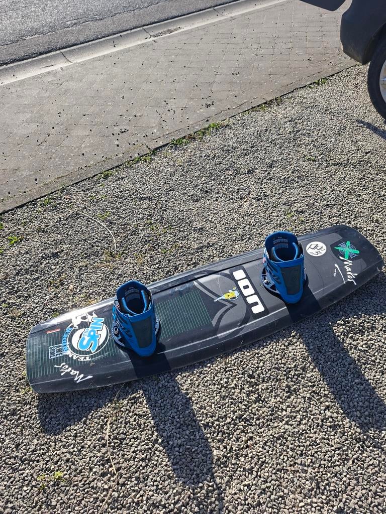 Wakeboard Liquid Force + boots Pop Boot 42-43, Watersport en Boten, Ophalen of Verzenden