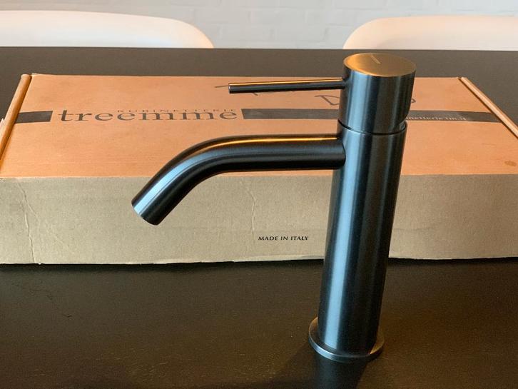 Wastafelmengkraan Treemme Gun Metal te koop. IZGS!, Doe-het-zelf en Bouw, Sanitair, Zo goed als nieuw, Kraan, Koper, Ophalen of Verzenden