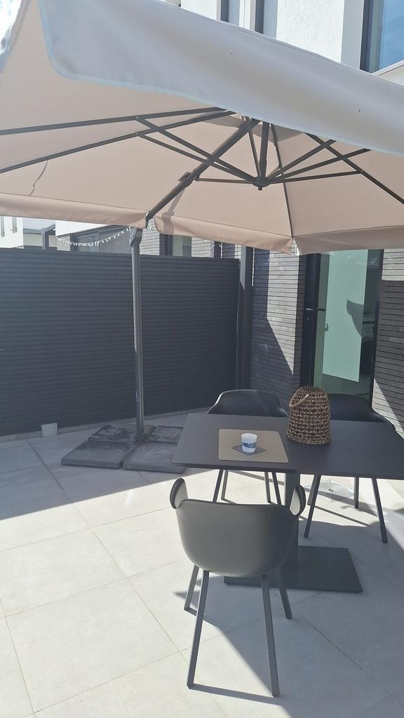 Parasol sur pied, Jardin & Terrasse, Enlèvement, Comme neuf, Parasol sur pied