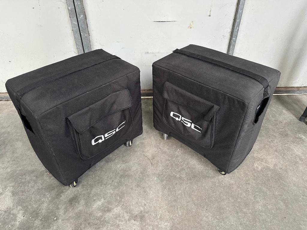 2 caisson bass QSC KS112, Musique & Instruments, Amplis | Clavier, Moniteur & Sono, Comme neuf, Sono, 1000 watts ou plus, Enlèvement
