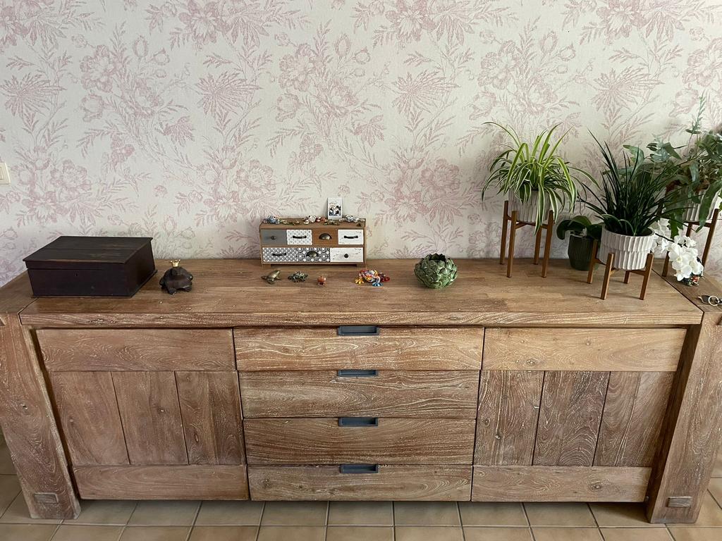 salle à manger, Enlèvement, Utilisé