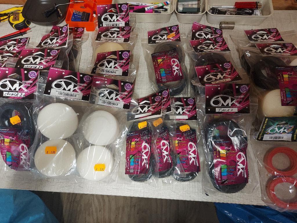 Pneus TT 1/10 6MIK, Enlèvement ou Envoi, Neuf, Échelle 1:10, Voiture off road