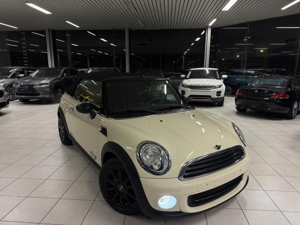 Mini One Cabrio jaar 2015, 101000 km, Auto's, Mini, Euro 6, Bedrijf, Handgeschakeld, 5 deurs