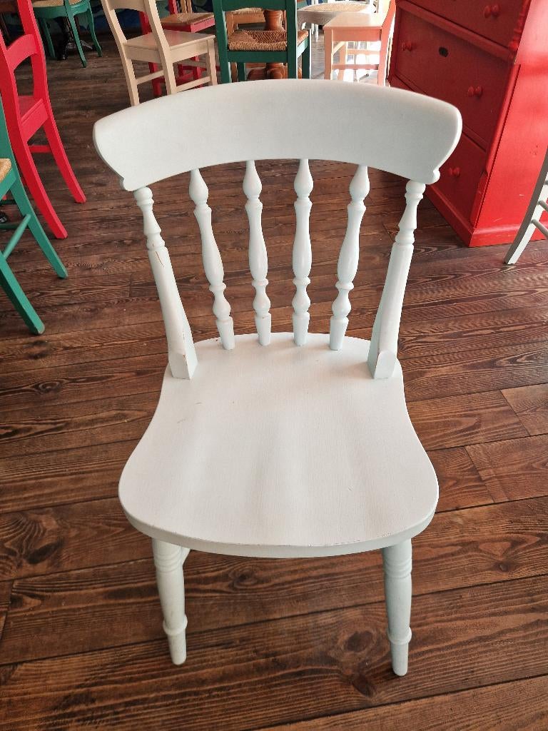 6 lichtblauwe houten stoelen ( horeca / vintage mix), Ophalen, Gebruikt, Hout, Vijf, Zes of meer stoelen