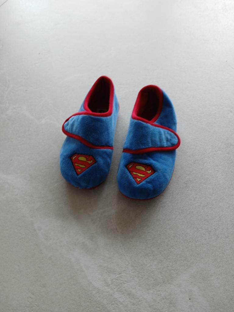 kinderpantoffels, Kinderen en Baby's, Kinderkleding | Schoenen en Sokken, Ophalen, Gebruikt, Jongen of Meisje, Overige typen