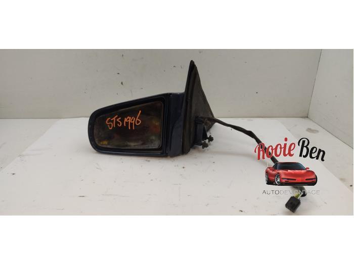 Buitenspiegel links van een Cadillac Seville, Cadillac, Gebruikt, -, -