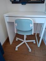 Bureau en bureaustoel Ikea, Huis en Inrichting, Bureaus, Ophalen, Bureau