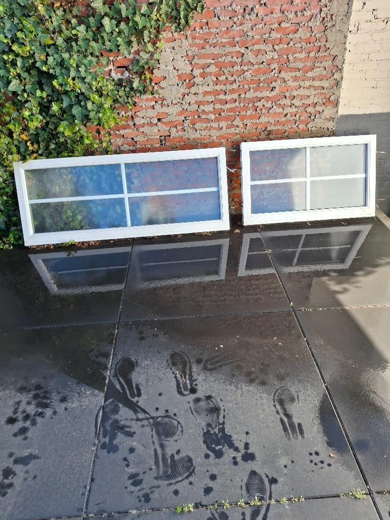 2 Pvc ramen, Bricolage & Construction, Vitres, Châssis & Fenêtres, Double vitrage, Comme neuf, Fenêtre de façade ou Vitre, Enlèvement