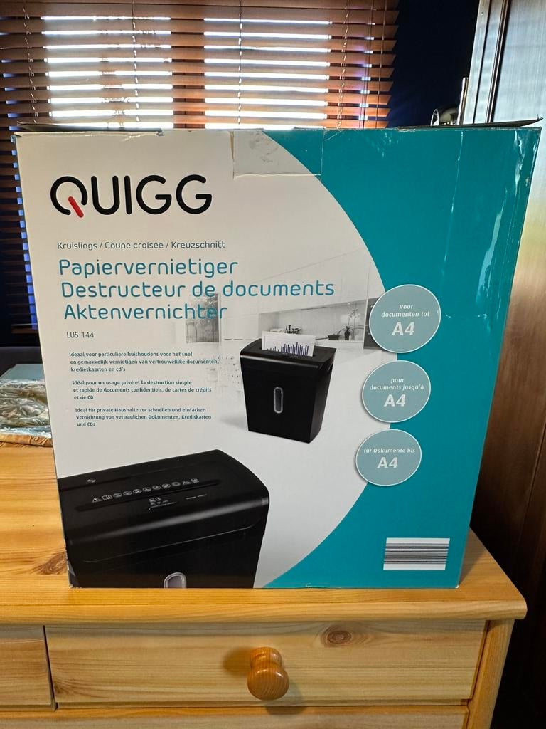 Destructeur de documents. En parfait état, Divers, Accessoires de bureau, Enlèvement ou Envoi, Comme neuf