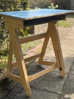 Sta bureau Jaswig, Ophalen, Bureau