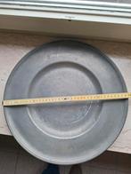 3 tinnen borden, Ophalen