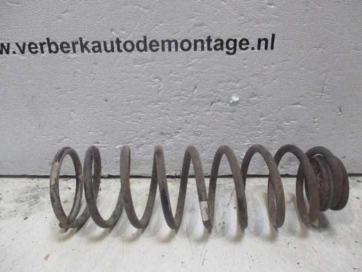 SCHROEFVEER ACHTER Volvo 940 II (1x-witte-stip), Auto-onderdelen, Ophanging en Onderstel, Volvo, Gebruikt