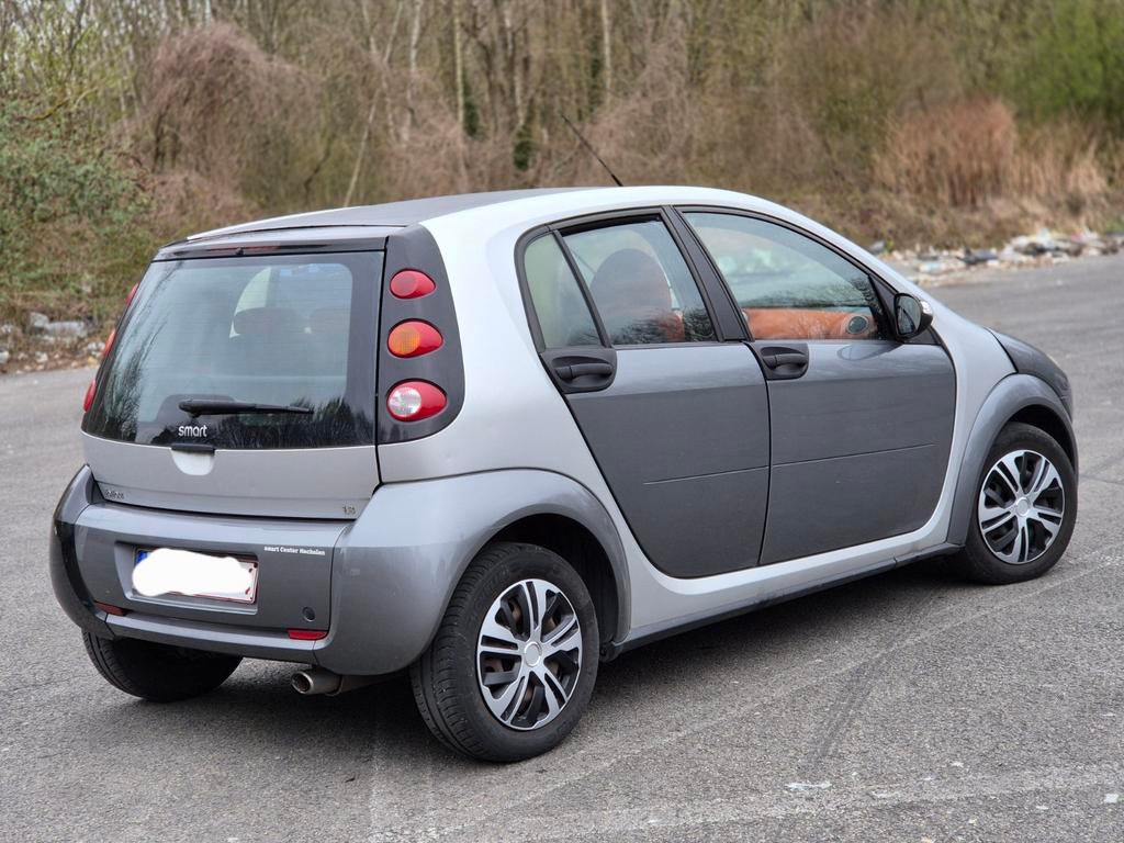 Smart forfour 13ess 70kw 180.000km airco 1700€, Auto's, Smart, ForFour, 5 deurs, Particulier, Euro 4