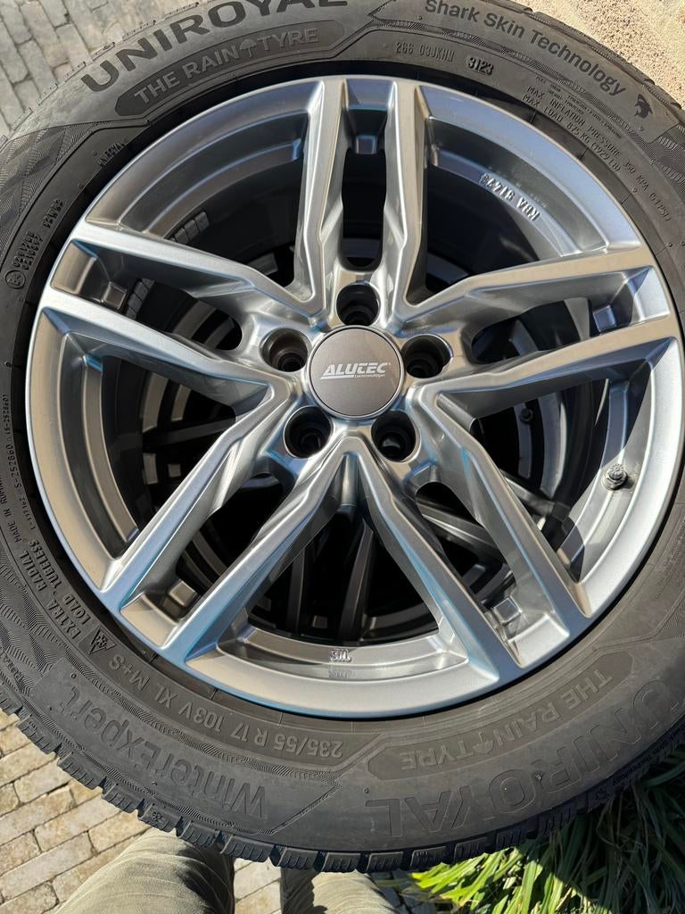Winterbandenset met mooie alu velgen voor Ford, Ophalen, Gebruikt, Banden en Velgen, 17 inch