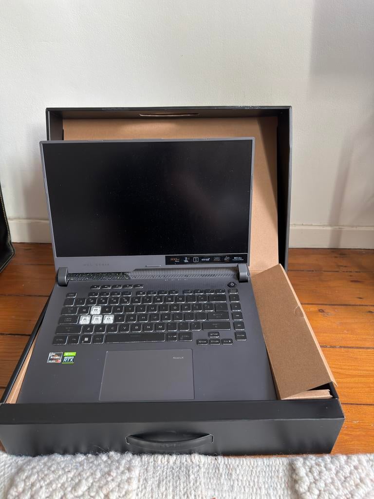 ASUS ROG Strix G15, Computers en Software, Windows Laptops, Zo goed als nieuw, 15 inch, SSD, 4 Ghz of meer, 16 GB, Qwerty, Met videokaart