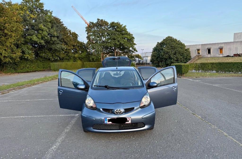 Toyota Aygo 2008, Autos, Achat, Carnet d'entretien, Noir, 5 portes