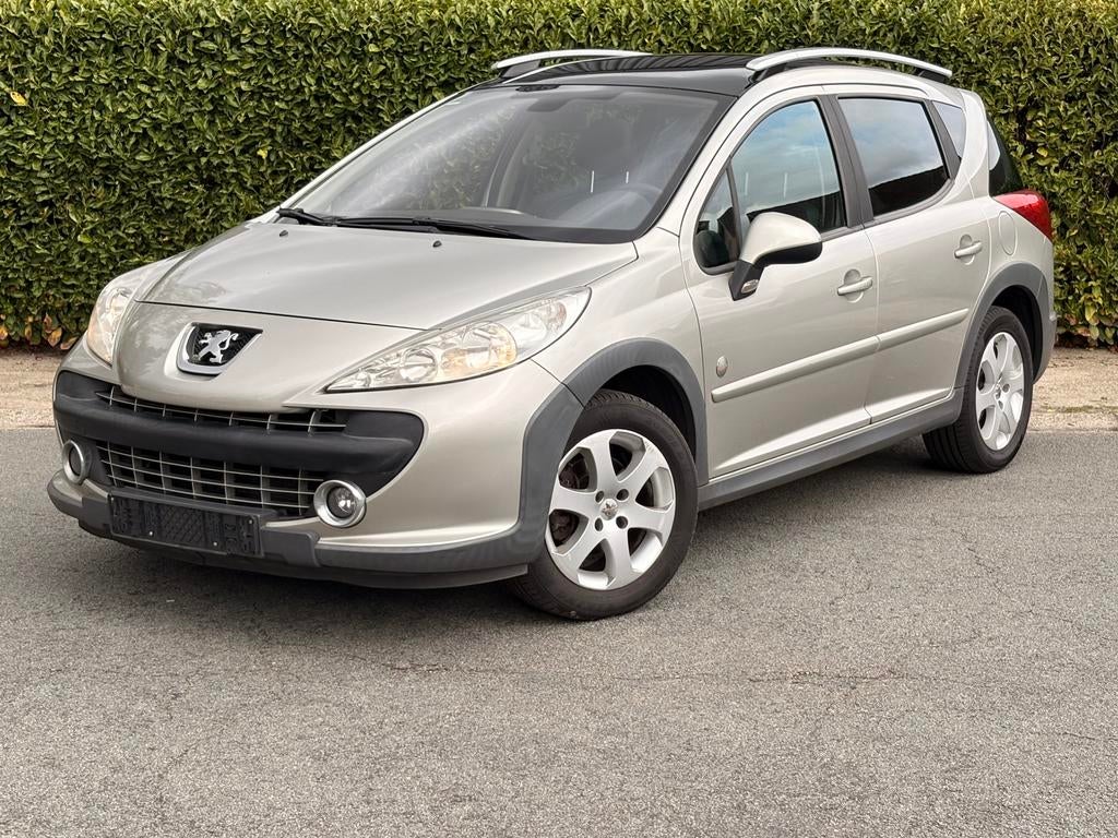 Peugeot 207, Autos, Peugeot, Particulier, ABS, Airbags, Air conditionné, Alarme, Climatisation automatique, Feux de virage, Ordinateur de bord