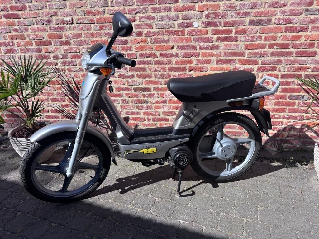 Piaggio Vespino F18 - nog geen 3000km - 2002 - 50cc-25 km/h, Fietsen en Brommers, Brommers | Overige merken, Zo goed als nieuw