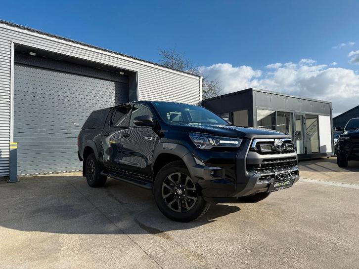 Hilux 2.8 D-4D 4WD / INVINCIBLE / WINCH / HARDTOP / TRKH, Autos, Toyota, Entreprise, Achat, Hilux, Caméra 360°, 4x4, ABS, Caméra de recul