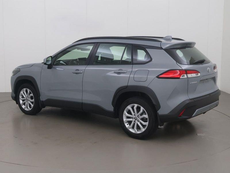 Toyota Corolla Cross Hybrid 1.8 2wd dynamic e-cvt 98 AT, Auto's, Toyota, Automaat, Gebruikt, 4 cilinders, 72 kW