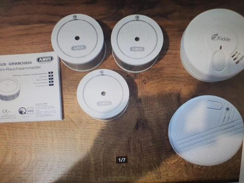 Abus 3stuks rookmelders Aangekocht 14/6/2022, Doe-het-zelf en Bouw, Alarmsystemen, Zo goed als nieuw, Detector, Sensor of Melder