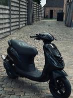 Piaggio zip 2000 2t, Fietsen en Brommers, Scooters | Piaggio, Ophalen, Zo goed als nieuw, Zip
