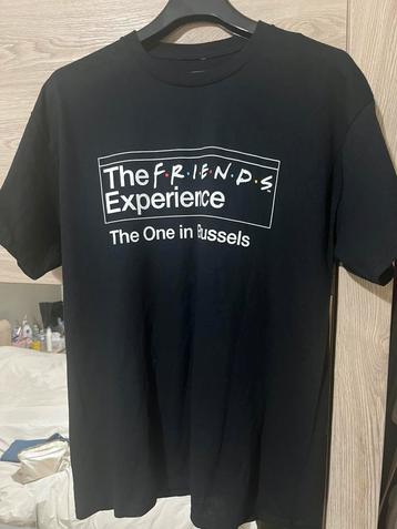 T-shirt FRIENDS Experience – “The One in Brussels” beschikbaar voor biedingen