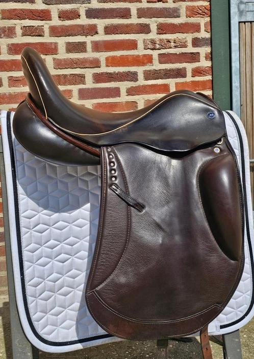 Arno brandt dressuurzadel, Dieren en Toebehoren, Paarden en Pony's | Hoofdstellen en Tuigage, Gebruikt, Dressuur, Ophalen