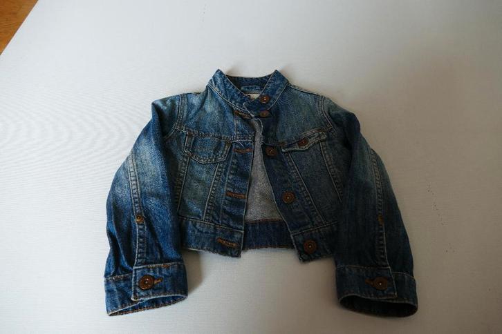 jeans jasje: American Outfitters: 4 jaar, Kinderen en Baby's, Kinderkleding | Maat 104, Zo goed als nieuw, Meisje, Trui of Vest