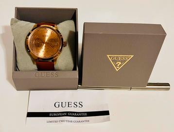 Guess stijlvolle horloge – Nieuwstaat, nooit gebruikt beschikbaar voor biedingen