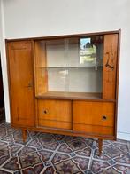 Vintage vitrinekast met vogel detail, Ophalen
