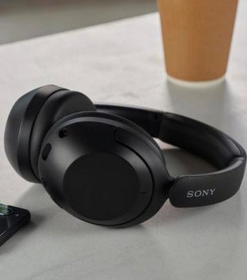 Sony Draadloze over ear nice canceling headset! beschikbaar voor biedingen