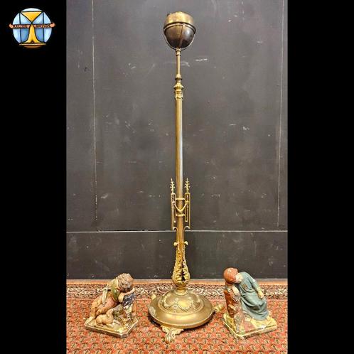 Antieke NeoGhotische kerk lantaarn / messing kerk vloer lamp, Antiek en Kunst, Antiek | Kandelaars, Ophalen of Verzenden