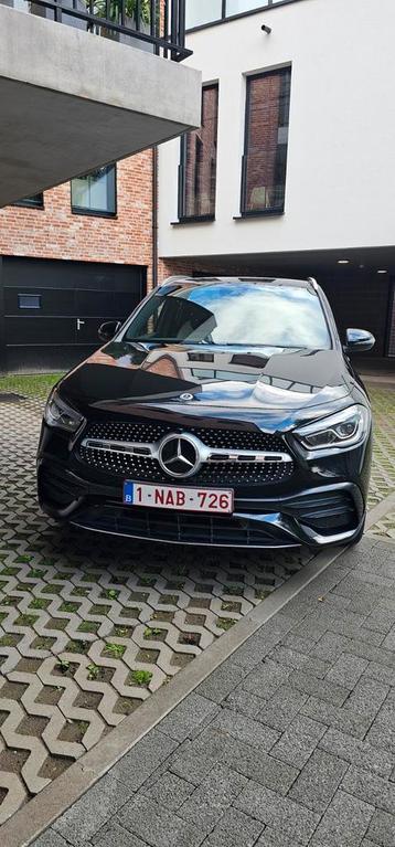 Mercedes gla250e, zwart, bj 2021 ,37000km,AMG uitvoering, beschikbaar voor biedingen