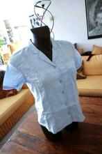 monster wit & licht blauw typisch ‘70-ties blouse maat 42, Kleding | Dames, Blouses en Tunieken, Gedragen, Blauw, Maat 42/44 (L)