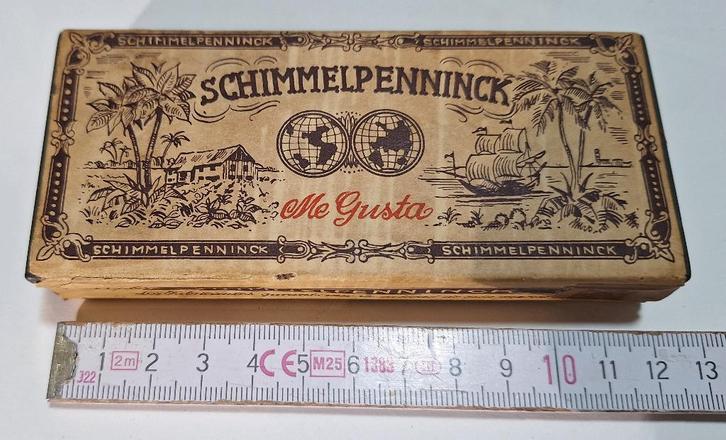 Zeldzame volle sigaardoos met schimmelpenninck uit, Verzamelen, Rookartikelen, Aanstekers en Luciferdoosjes, Gebruikt, Overige typen