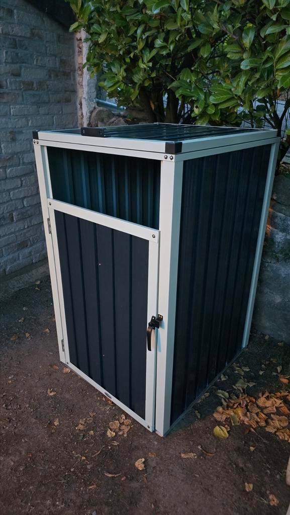 Cache poubelle en acier, Tuin en Terras, Tuinhuizen, Zo goed als nieuw, Ophalen