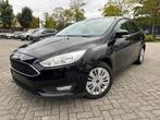 Ford Focus 1.0 EcoBoost Start-Stopp Titanium, Auto's, Stof, Euro 6, Electronic Stability Program (ESP), Zwart