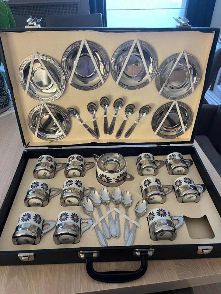 Vintage Weidmann Italiaans Porselein Bloemig Espressoset, Antiek en Kunst, Antiek | Servies compleet, Ophalen