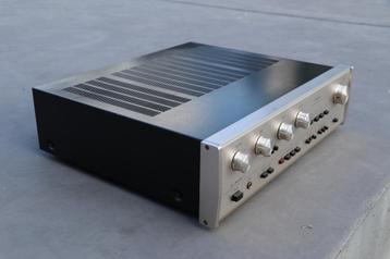 Accuphase E204 beschikbaar voor biedingen