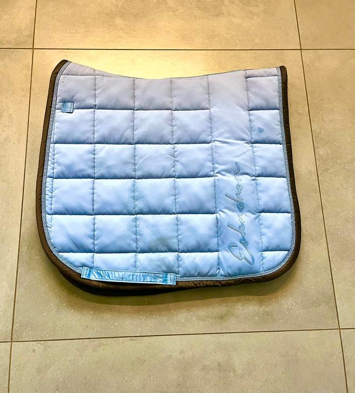 Tapis de selle dressage t.full eskadron bleu ciel, Dieren en Toebehoren, Paarden en Pony's | Dekens en Dekjes, Zo goed als nieuw