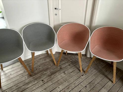 Set of 4 HAY AAC 22 Chairs with FRONT UPHOLSTERY, Huis en Inrichting, Stoelen, Zo goed als nieuw, Vier, Hout, Kunststof, Overige kleuren