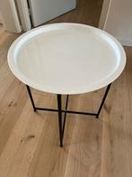 Tafeltje Glado Ikea, Ophalen