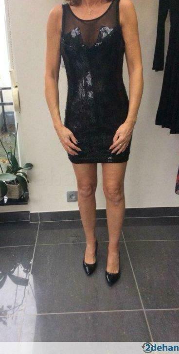 Nouvelle robe noire. Sans manches. Taille 34., Enlèvement ou Envoi, Neuf, Taille 34 (XS) ou plus petite, Noir