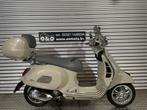 ALS NIEUW! Vespa GTS300 HPE ABS 35KW + 1 jaar Garantie!, Motoren, Scooter, 300 cc, Bedrijf, 1 cilinder