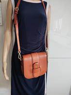 Desa handtas/crossbody., Overige merken, Bruin, Ophalen of Verzenden, Zo goed als nieuw