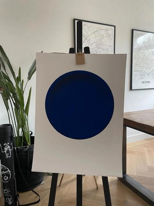 Yves Klein Disque Blue, Antiek en Kunst, Kunst | Litho's en Zeefdrukken, Ophalen