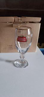 6 x Stella Artois glazen met voet, Verzamelen, Ophalen, Nieuw, Glas of Glazen, Stella Artois