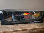 F1 1.18 Minichamps red bull max verstapen, MiniChamps
